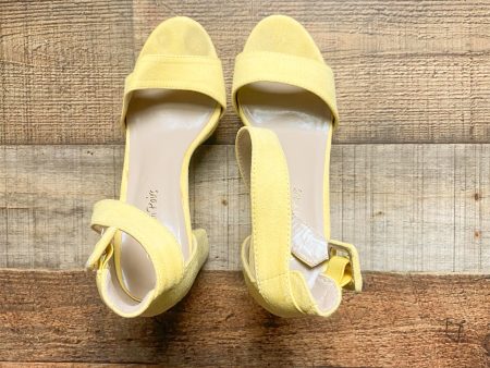 Dream Pairs Yellow Suede Stilettos- Size 7 (decent condition) Hot on Sale