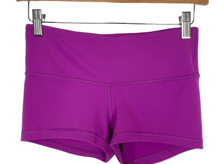 Lululemon Magenta Yoga Shorts- Size 4 For Sale