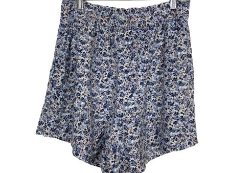 Abercrombie & Fitch Floral Pull On Shorts NWT- Size M (we have matching top) For Sale