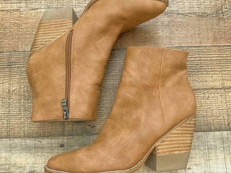 ARider Girl Brown Leather Booties- Size 7 (see notes) Hot on Sale